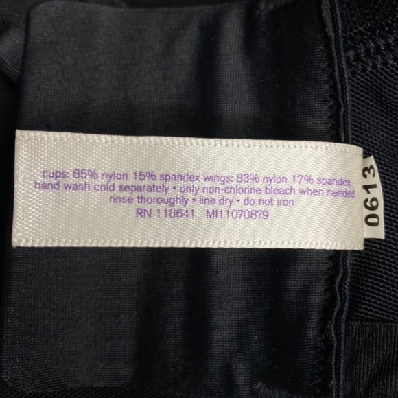 Cacique Lightly Padded Wireless Bra - Picture 5 of 6